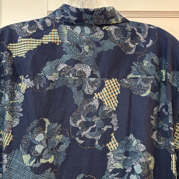 Tori Richard Honolulu Aloha Shirt 100% Cotton Lawn
Size 2XL - Picture 8 of 14